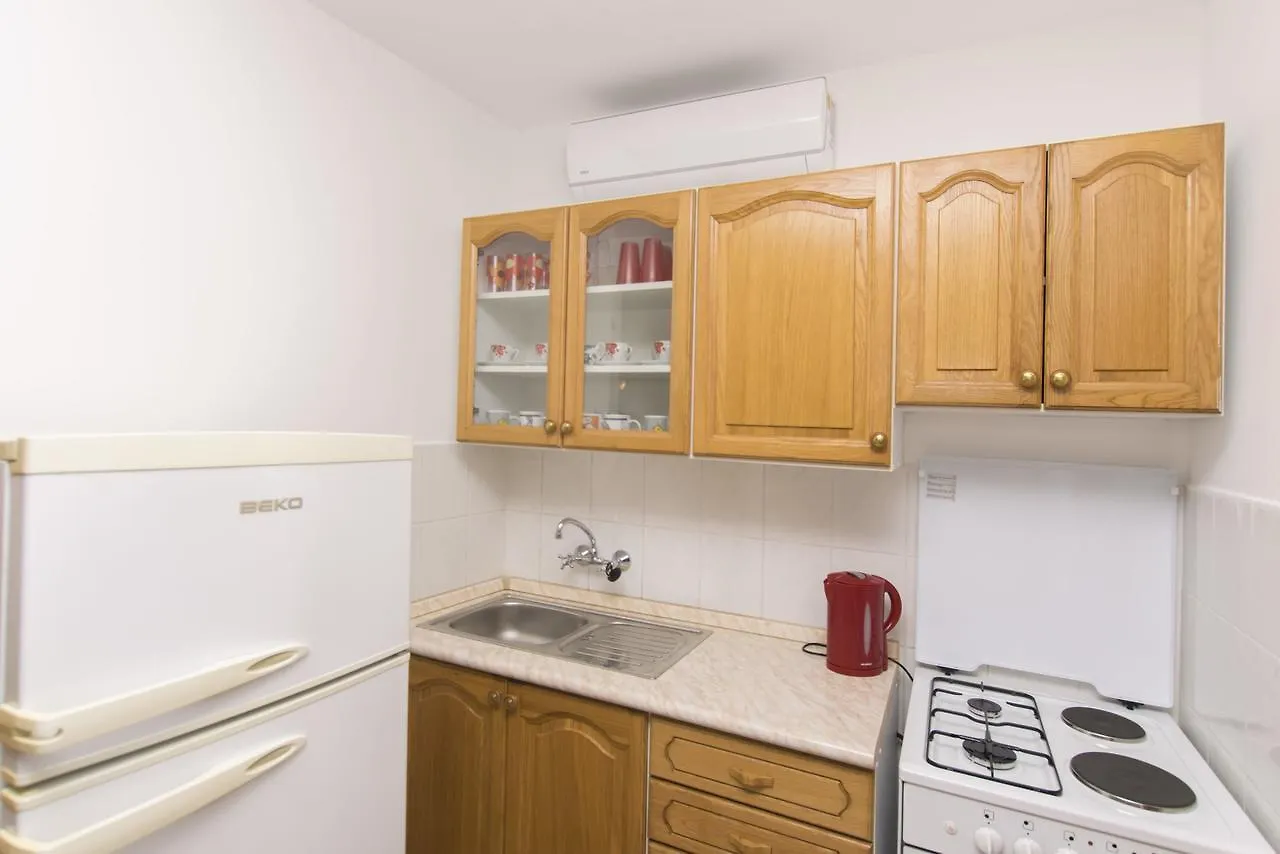 House Iva Villa Maslenica 0*,